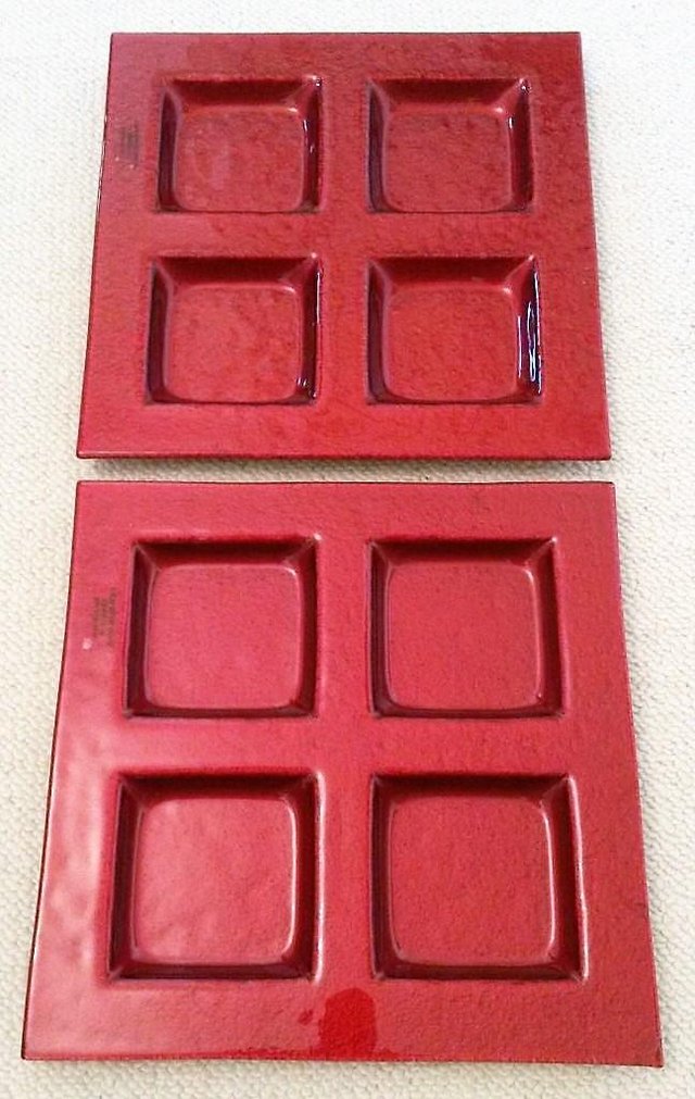 Preview of the first image of NEW 2 Red T-Light Glass Plates Square CONTEMPORARY Glassware.