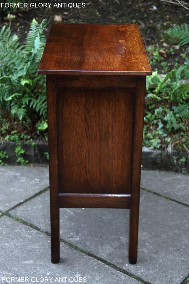 Image 13 of TITCHMARSH & GOODWIN SOLID OAK CABINET CUPBOARD HALL TABLE