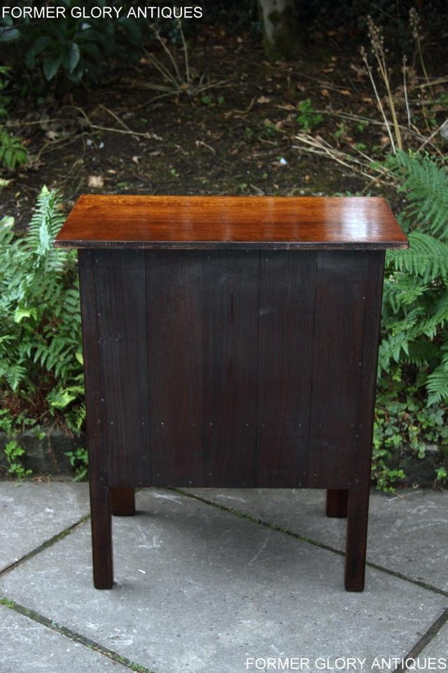Image 39 of TITCHMARSH & GOODWIN SOLID OAK CABINET CUPBOARD HALL TABLE