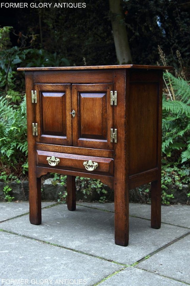 Image 70 of TITCHMARSH & GOODWIN SOLID OAK CABINET CUPBOARD HALL TABLE