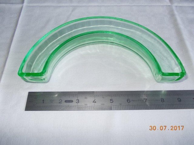 Image 3 of Vintage Green Glass Semi-circular Posy Ring