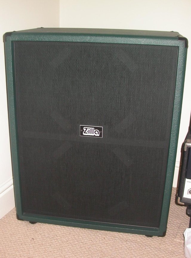 Preview of the first image of ZILLA SUPER FATBOY 2X12 CAB CUSTOM . NEW.