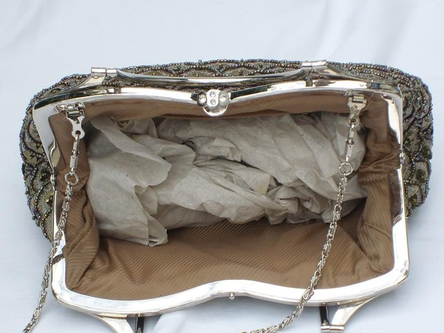 Image 4 of Gold Snap Top Sequin Handbag