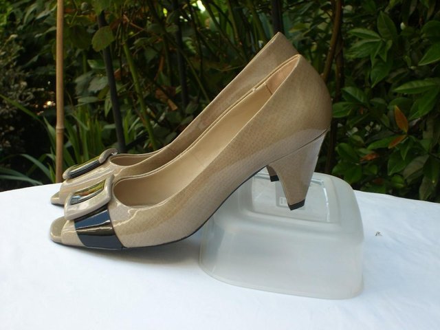 Image 2 of M&S PORTFOLIO Peep Toe Shoes–Size 6/39– NEW!