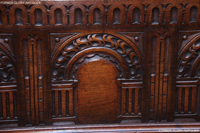 Image 17 of A TITCHMARSH & GOODWIN OAK BLANKET TOY LOG BOX CHEST COFFER