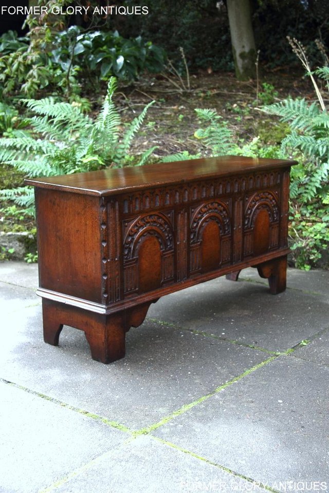 Image 24 of A TITCHMARSH & GOODWIN OAK BLANKET TOY LOG BOX CHEST COFFER