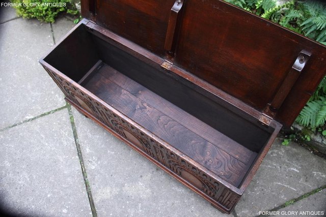Image 32 of A TITCHMARSH & GOODWIN OAK BLANKET TOY LOG BOX CHEST COFFER