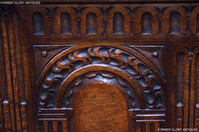 Image 62 of A TITCHMARSH & GOODWIN OAK BLANKET TOY LOG BOX CHEST COFFER