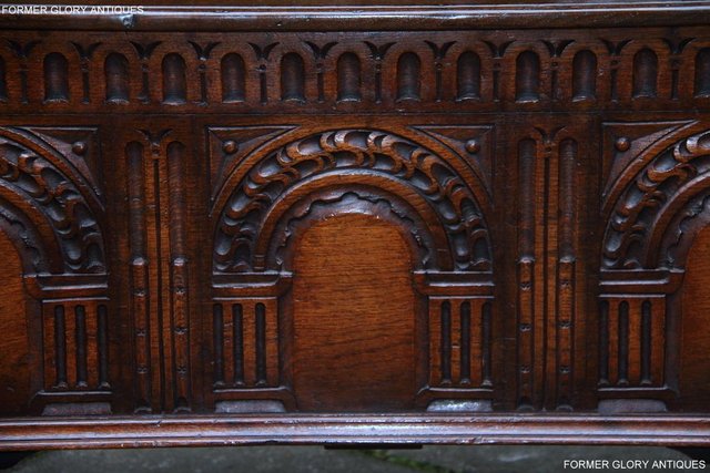 Image 69 of A TITCHMARSH & GOODWIN OAK BLANKET TOY LOG BOX CHEST COFFER