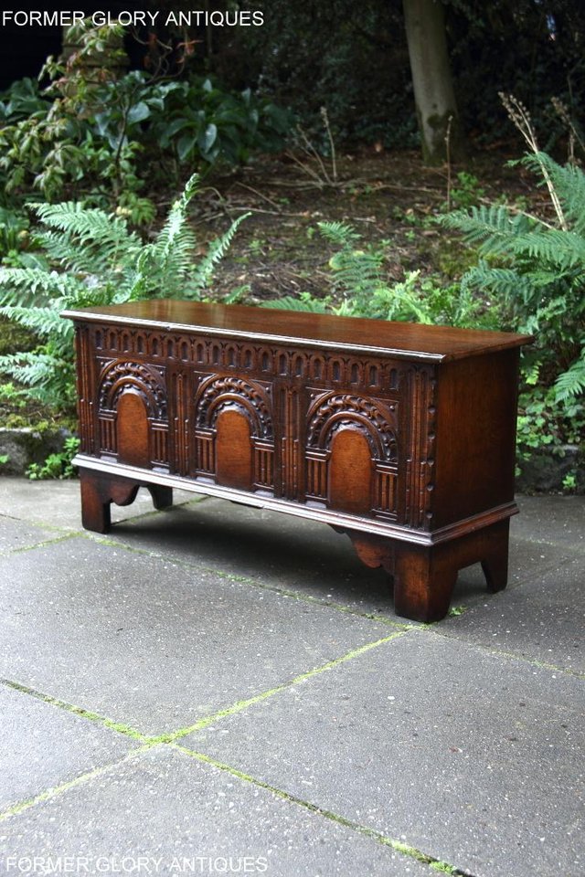 Image 75 of A TITCHMARSH & GOODWIN OAK BLANKET TOY LOG BOX CHEST COFFER