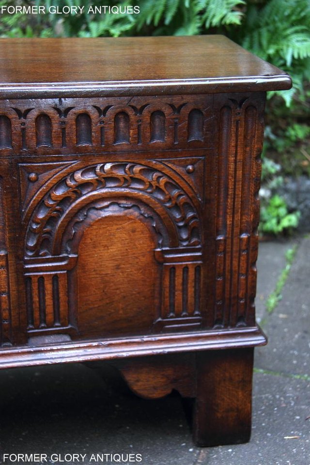 Image 95 of A TITCHMARSH & GOODWIN OAK BLANKET TOY LOG BOX CHEST COFFER