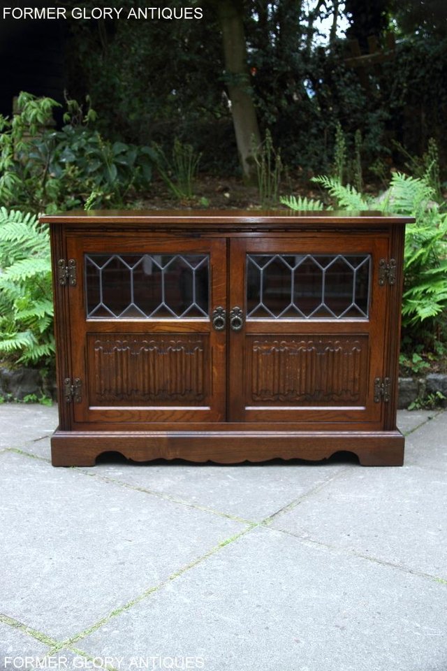 Image 4 of 2 OLD CHARM LIGHT OAK TV HI FI DVD CD STAND TABLE CABINETS