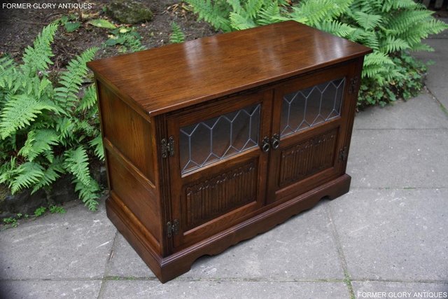Image 16 of 2 OLD CHARM LIGHT OAK TV HI FI DVD CD STAND TABLE CABINETS