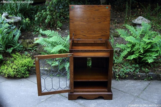 Image 19 of 2 OLD CHARM LIGHT OAK TV HI FI DVD CD STAND TABLE CABINETS