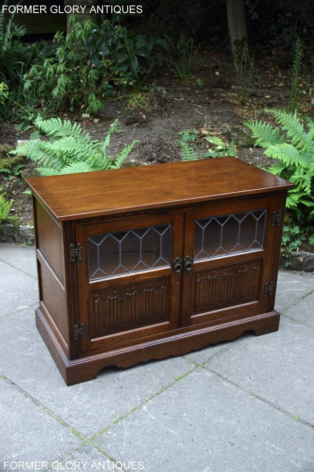 Image 21 of 2 OLD CHARM LIGHT OAK TV HI FI DVD CD STAND TABLE CABINETS