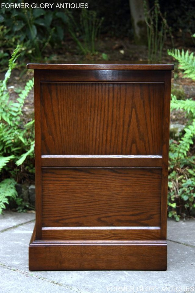 Image 71 of 2 OLD CHARM LIGHT OAK TV HI FI DVD CD STAND TABLE CABINETS