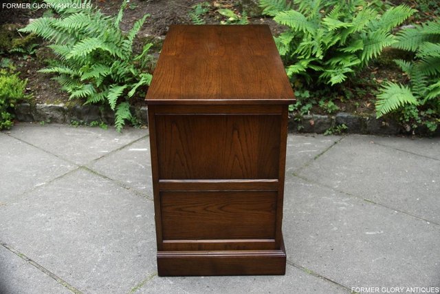 Image 75 of 2 OLD CHARM LIGHT OAK TV HI FI DVD CD STAND TABLE CABINETS