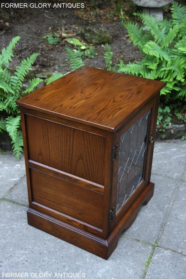 Image 105 of 2 OLD CHARM LIGHT OAK TV HI FI DVD CD STAND TABLE CABINETS