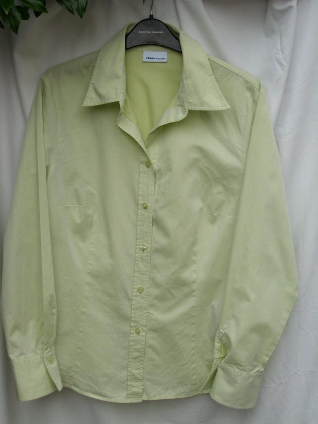 Preview of the first image of FRANK WALDER Pale Green Cotton Shirt – Size 16.