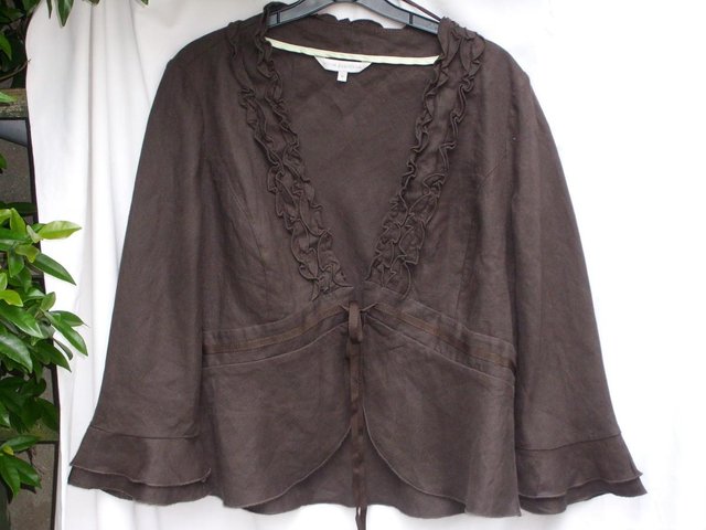 Preview of the first image of JOHN ROCHA Brown Linen Jacket/Top – Size 16.