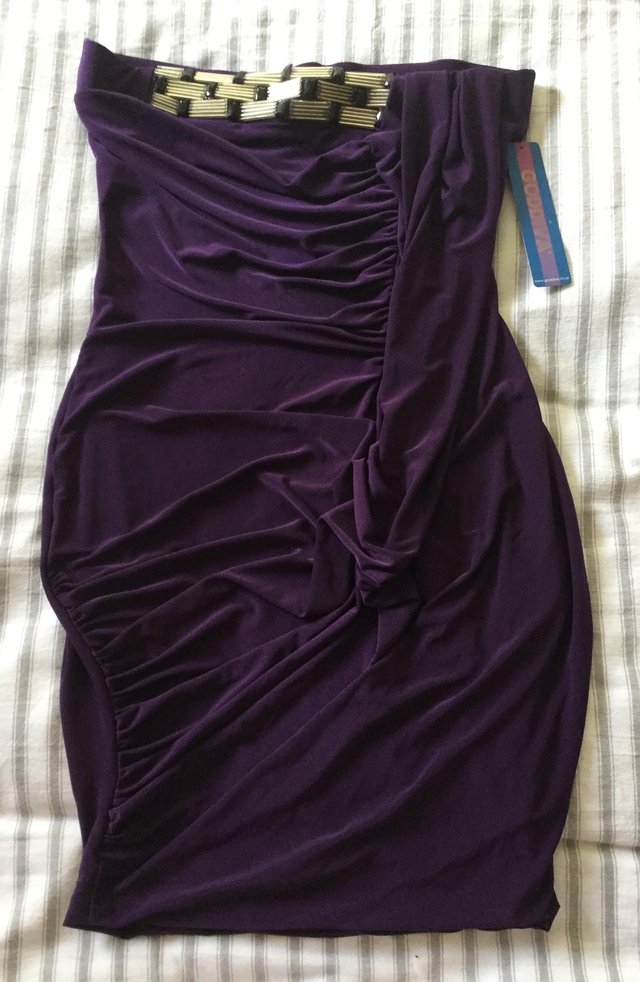 Image 3 of BNWT Striking Glossy Purple Stretch GODIVA Strapless Dress S