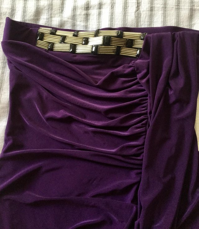 Image 4 of BNWT Striking Glossy Purple Stretch GODIVA Strapless Dress S