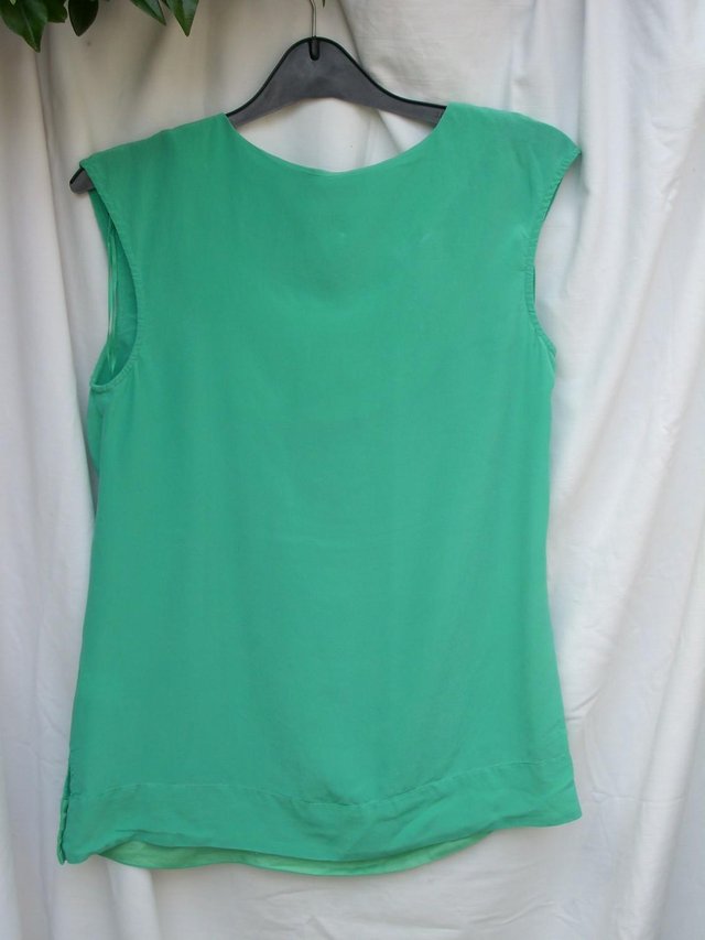 Image 3 of OASIS Emerald Green Silk Top – Size 12