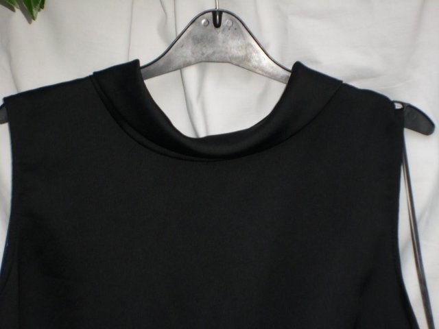 Image 2 of PAPAYA WEEKEND Black Sleeveless Top – Size 16