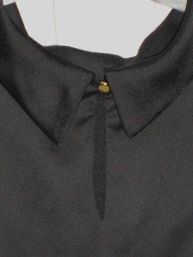 Image 3 of PAPAYA WEEKEND Black Sleeveless Top – Size 16