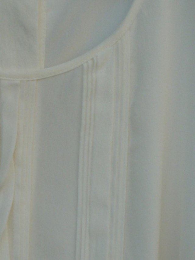 Image 3 of BANANA REPUBLIC Cream Silk Top – Size 6
