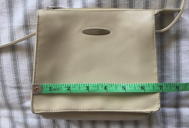Image 4 of Authentic TULA (Radley)Cream Small Across Body Bag