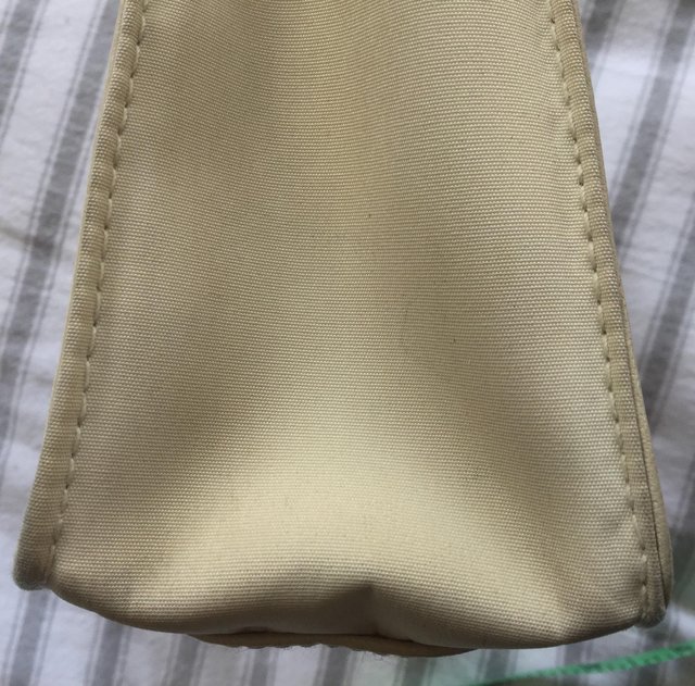 Image 6 of Authentic TULA (Radley)Cream Small Across Body Bag
