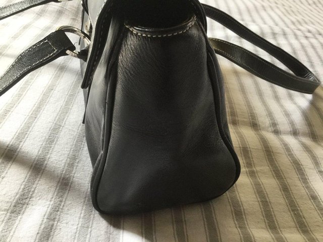Image 12 of JANE SHILTON Jet Black Leather Grab Bag, As New.