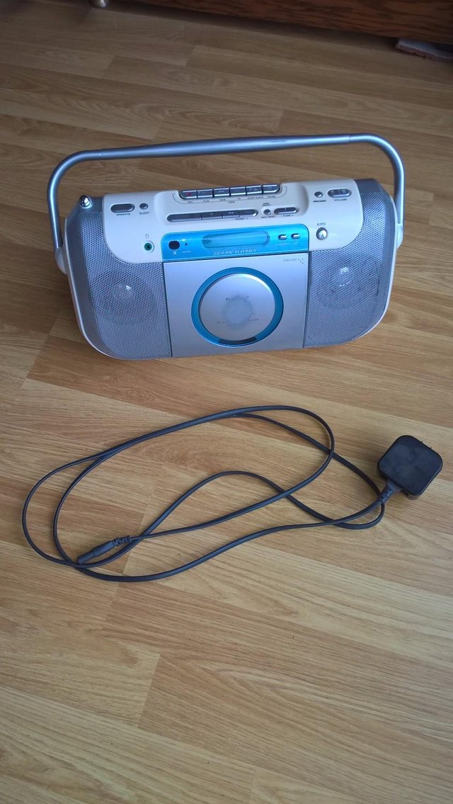 Image 2 of Portable CD, radio, cassette