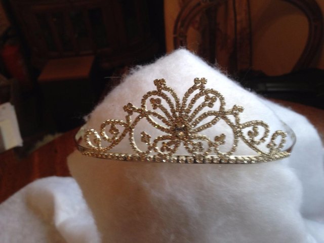 Image 2 of Tiara diamante on a band with combs attached