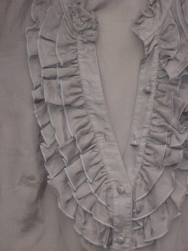 Image 2 of WAREHOUSE Grey Cotton/Silk Ruffle Shirt – Size 12
