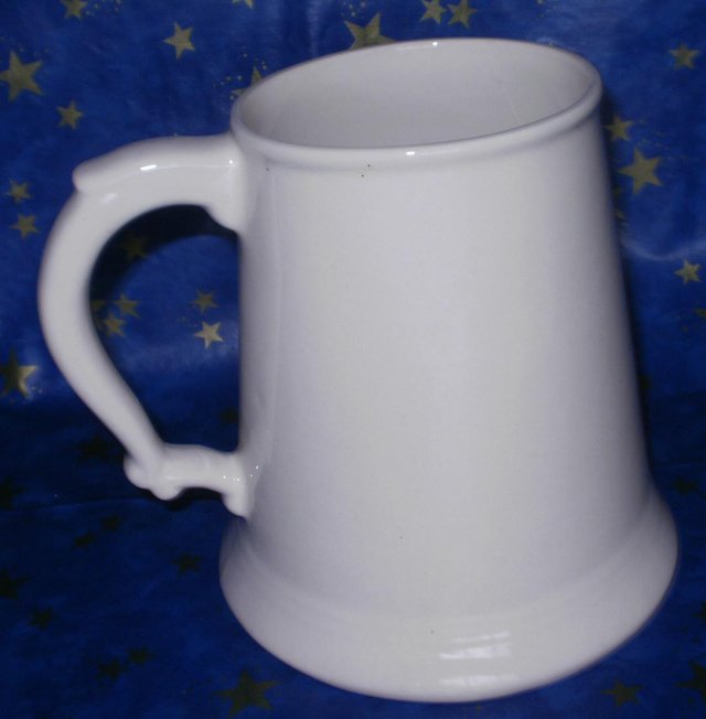 Image 2 of Large Tankard with a decorative snow scene6" tall good co