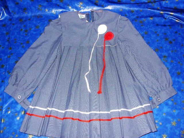 Preview of the first image of Vintage Charlianne Children wear dress age 3 years grey plea.