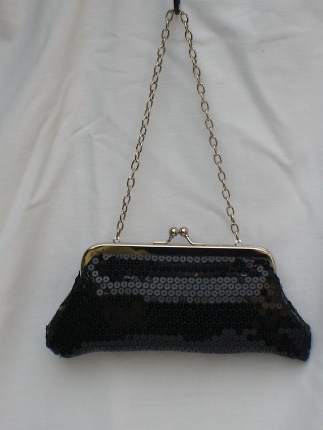 Image 3 of SUZY SMITH Black Sequin Snap Top Handbag/Clutch NEW!