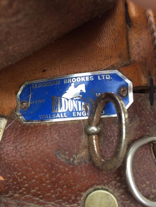 Image 3 of English leather saddle Eldonian Brookes Wembley 17and1/2''
