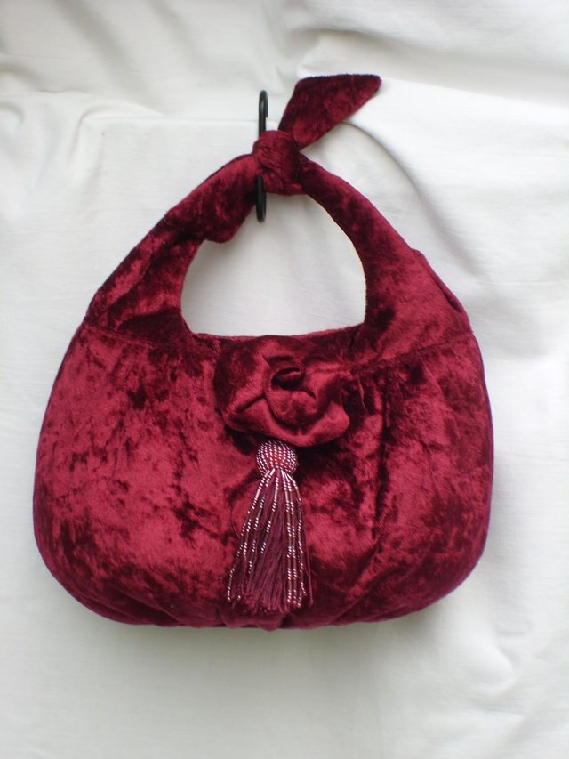 Preview of the first image of PER UNA Red Velvet Evening Handbag NEW.