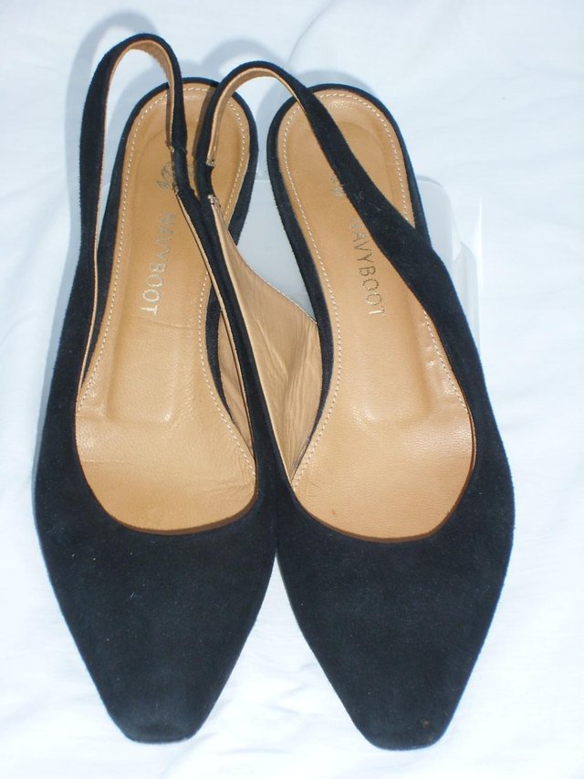 Image 2 of NAVYBOOT Switzerland Black Suede Shoes – Size 6/39