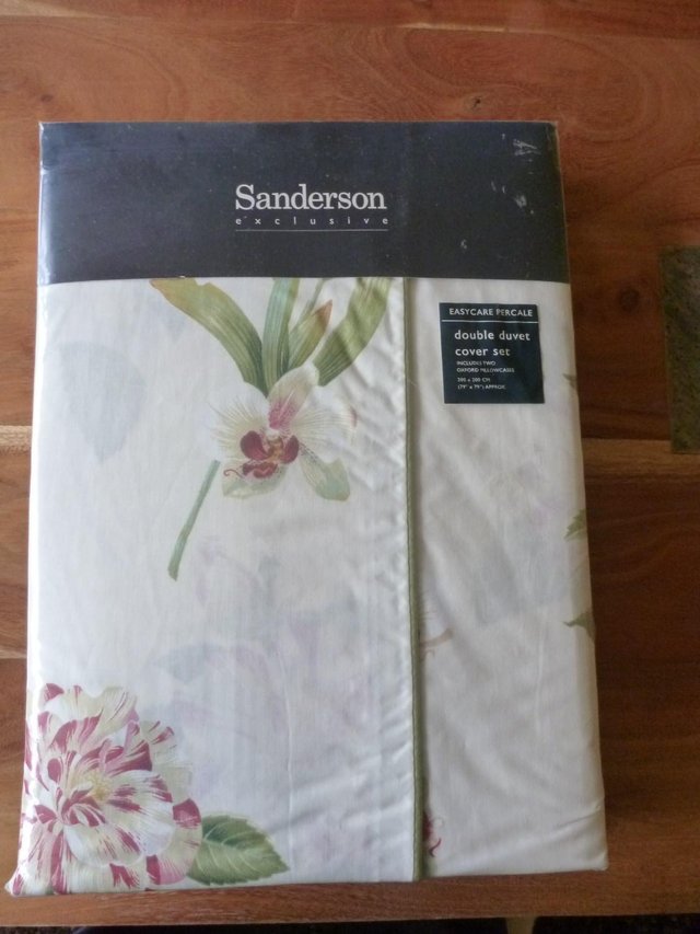 Preview of the first image of SANDERSON Double Duvet cover set – Brand New.