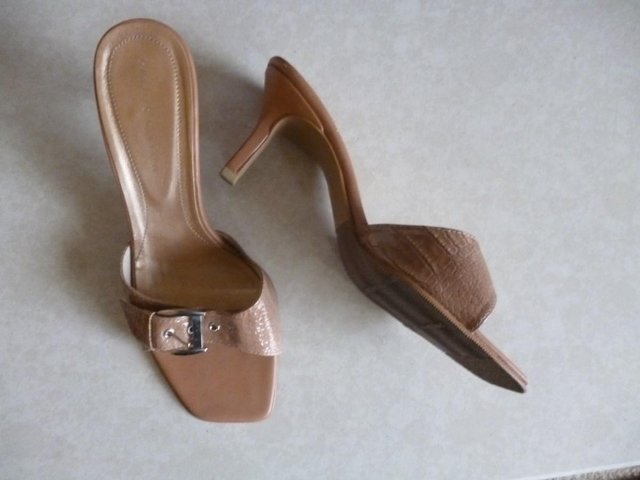 Preview of the first image of Ladies Tan Low Heeled Sandals– Worn Once.