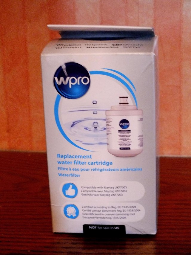 Preview of the first image of UKF7003 fridge water filter (New unopened).