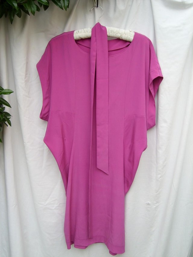 Preview of the first image of JOSEPH Vintage Pink Silk Tunic Top/Dress – Size 8.