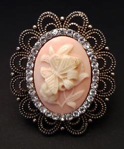 Preview of the first image of Lovely Cameo Costume Jewellery Ring.