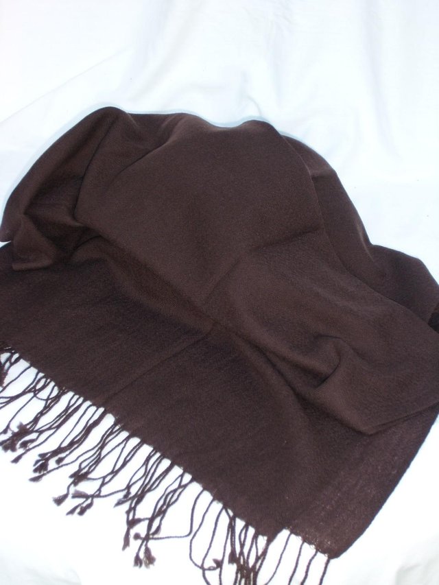 Preview of the first image of Brown Pashmina – NEW IN PACKET.
