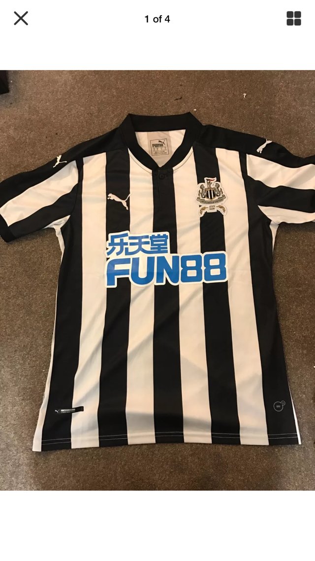 Image 3 of Newcastle 2017/18 football shirt 125 years