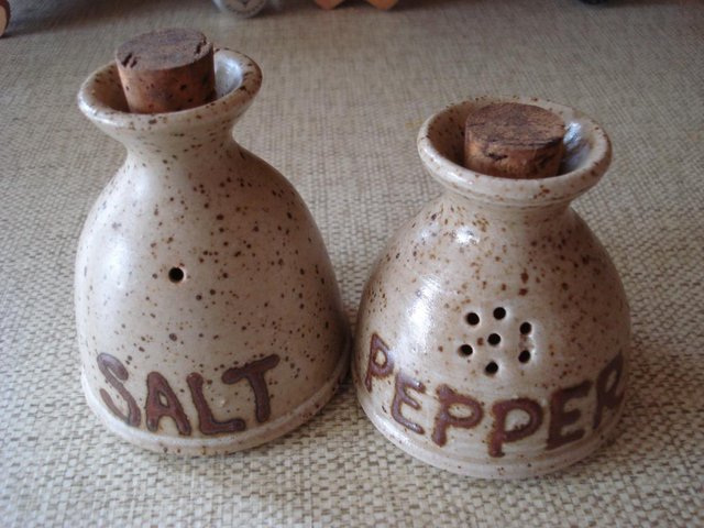 Preview of the first image of SET OF SALT & PEPPER POTS (CRUET SET) CHILDSWICKHAM POTTERY.